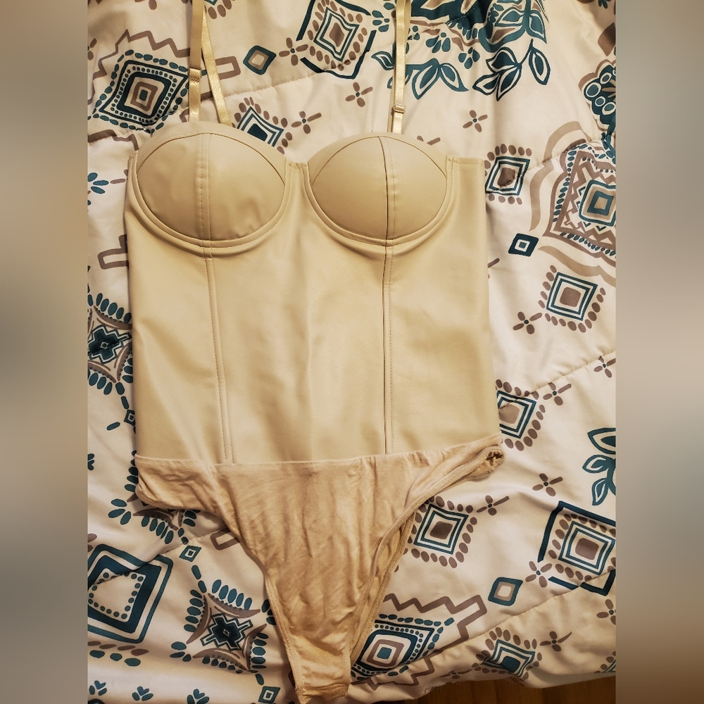 Womens bodysuit